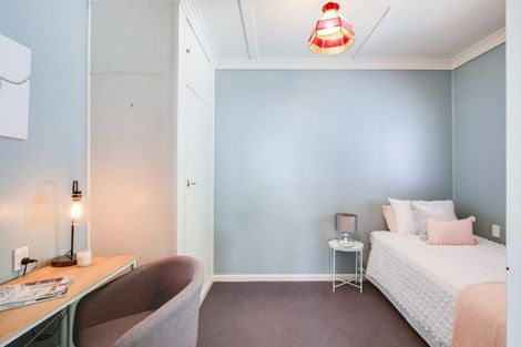 Photo of property in 11 Hornsey Road, Bluff Hill, Napier, 4110