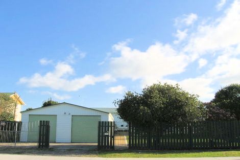 Photo of property in 1288 Papamoa Beach Road, Papamoa Beach, Papamoa, 3118