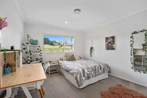 Photo of property in 53b Russell Road, Wainui, Silverdale, 0992