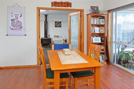 Photo of property in 4247 Great North Road, Glendene, Auckland, 0602