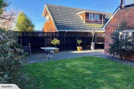 Photo of property in 2/439 Avonhead Road, Avonhead, Christchurch, 8042