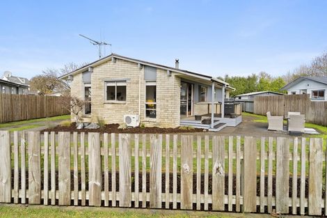 Photo of property in 20 Browning Street, Leamington, Cambridge, 3432