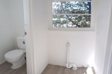 Photo of property in 1/46 View Road, Henderson, Auckland, 0612