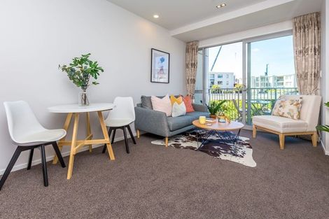 Photo of property in Shoal Haven Apartments, 112a/130 Anzac Street, Takapuna, Auckland, 0622