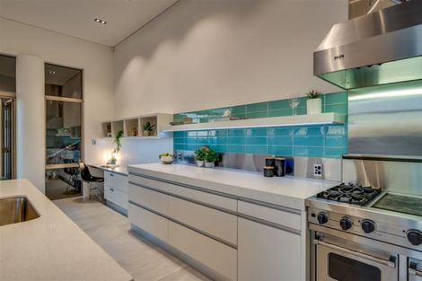 Photo of property in 64 Scarborough Road, Scarborough, Christchurch, 8081