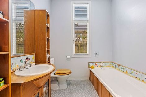 Photo of property in 112 Malcolm Avenue, Beckenham, Christchurch, 8023