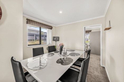 Photo of property in 29 Margaret Shields Avenue, Aotea, Porirua, 5024