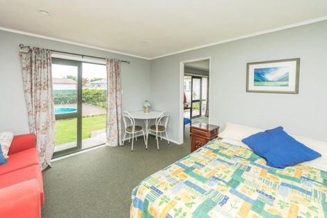 Photo of property in 6 Perham Place, Aramoho, Whanganui, 4500