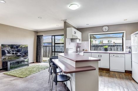 Photo of property in 38 Braid Road, St Andrews, Hamilton, 3200