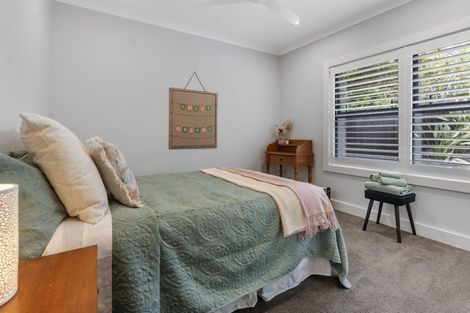 Photo of property in 2/15 Walter Street, Hauraki, Auckland, 0622