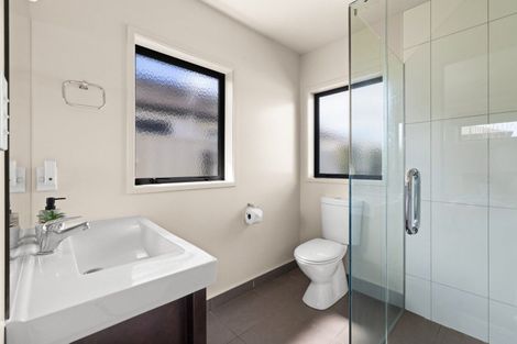 Photo of property in 216 Frimley Oaks, Frimley, Hastings, 4120
