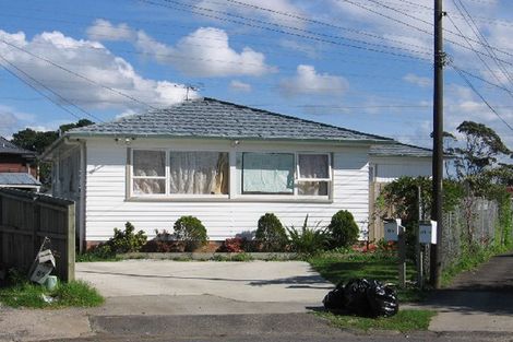 Photo of property in 83 Dale Crescent, Pakuranga, Auckland, 2010