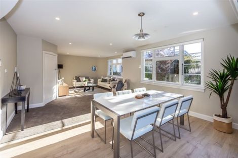 Photo of property in 66 Wilsons Road, Saint Martins, Christchurch, 8022