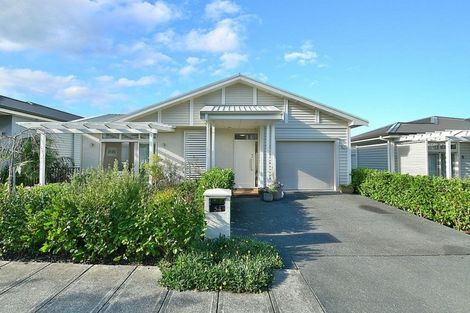 Photo of property in 54 Landmark Terrace, Orewa, 0931