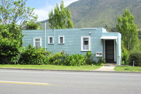Photo of property in 87 Auckland Street, Picton, 7220