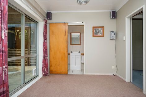 Photo of property in 33 Gorman Street, Macandrew Bay, Dunedin, 9014