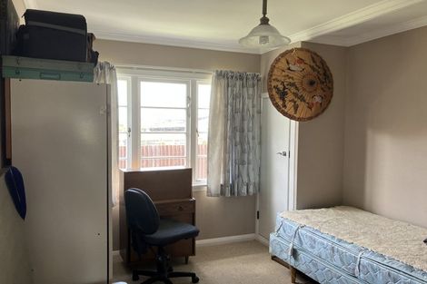 Photo of property in 1 Huia Street, Foxton Beach, Foxton, 4815