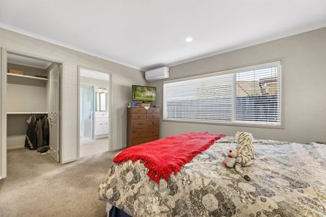 Photo of property in 44 Gibson Place, Papamoa Beach, Papamoa, 3118