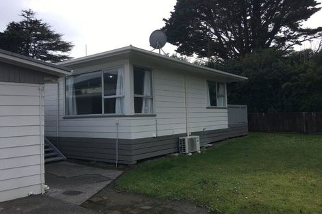 Photo of property in 58 Chilcott Road, Henderson, Auckland, 0612