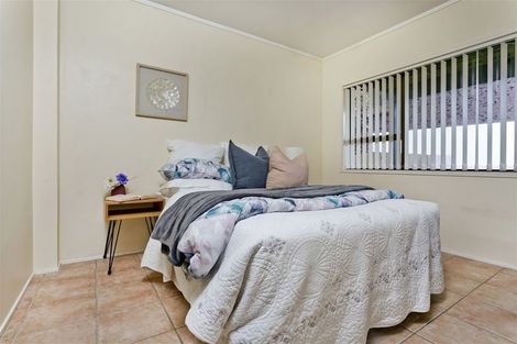 Photo of property in 3/24 Harley Road, Hauraki, Auckland, 0622