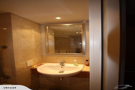 Photo of property in The Metropolis Apartments, 2715/1 Courthouse Lane, Auckland Central, Auckland, 1010