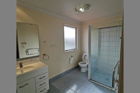 Photo of property in 3 Andover Way, Goodwood Heights, Auckland, 2105