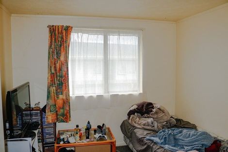 Photo of property in 12a Karyn Street, Castlecliff, Whanganui, 4501