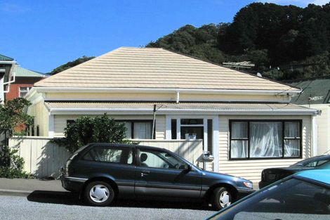 Photo of property in 43 Hall Street, Newtown, Wellington, 6021