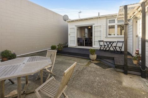 Photo of property in 386 Jackson Street, Petone, Lower Hutt, 5012