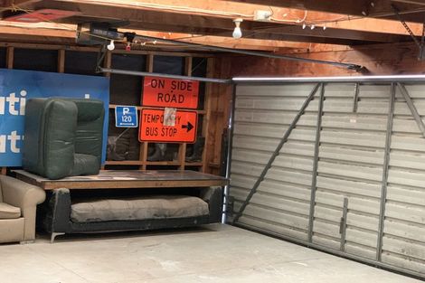 Photo of property in 37 Lyndon Street, Riccarton, Christchurch, 8041