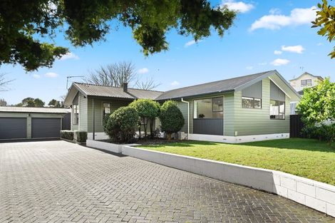 Photo of property in 11 Camden Place, Pukete, Hamilton, 3200