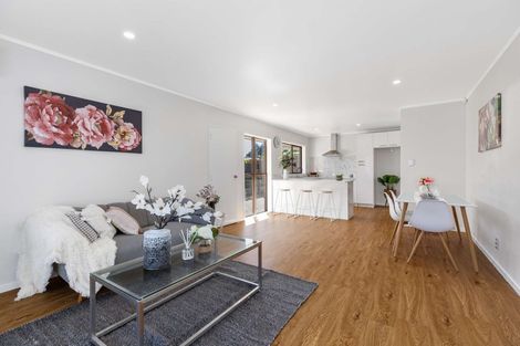 Photo of property in 3/10 Browns Road, Manurewa, Auckland, 2102