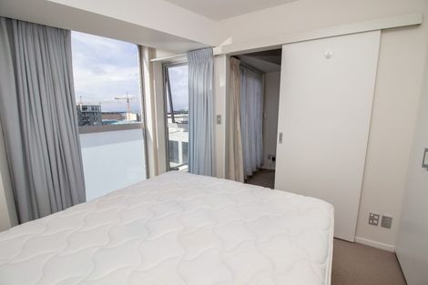 Photo of property in Soho Apartments, 1001/74 Taranaki Street, Te Aro, Wellington, 6011