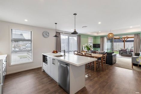 Photo of property in 15 Violet Way, Lower Shotover, Queenstown, 9304