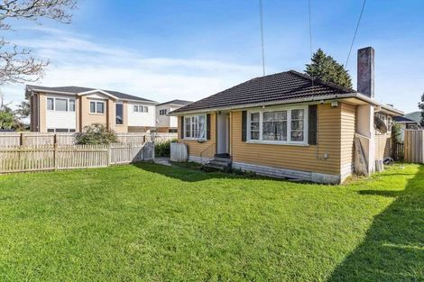 Photo of property in 60 Mckean Avenue, Manurewa, Auckland, 2102