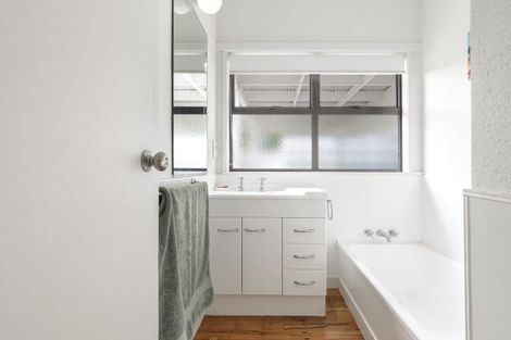 Photo of property in 25 Matua Road, Matua, Tauranga, 3110