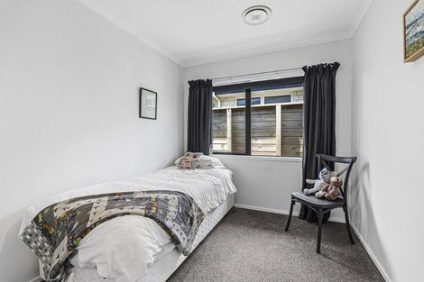 Photo of property in 6 Terli Way, Glen Avon, New Plymouth, 4312