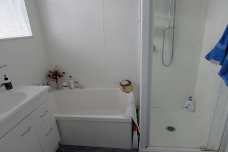 Photo of property in 12 Broughton Street, Gore, 9710