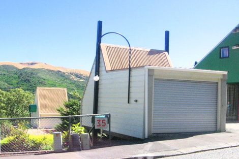 Photo of property in 35 Warwick Street, Wilton, Wellington, 6012