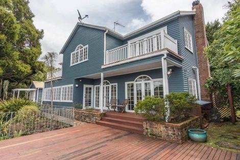 Photo of property in 467 Scenic Drive, Waiatarua, Auckland, 0612