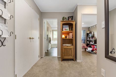 Photo of property in 3 Village Park Drive, Welcome Bay, Tauranga, 3112