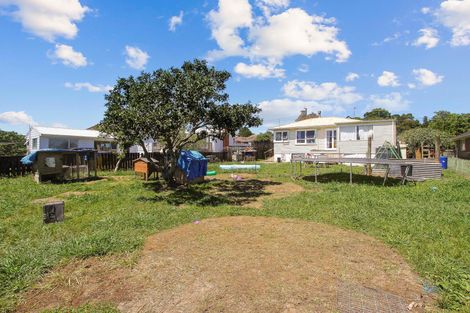 Photo of property in 24 Ranui Avenue, Ranui, Auckland, 0612