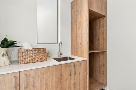 Photo of property in 11 Stronsay Lane, Hillsborough, Christchurch, 8022
