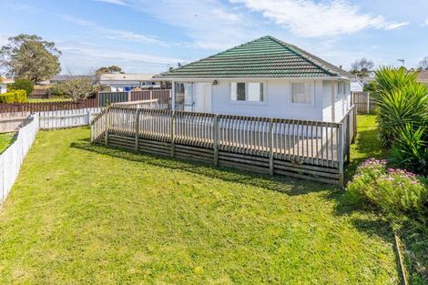 Photo of property in 2/48 Trimdon Street, Randwick Park, Auckland, 2105