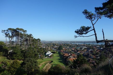 Photo of property in 5 Lisa Rise, Half Moon Bay, Auckland, 2012