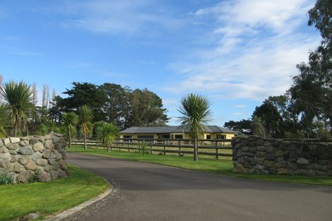 Photo of property in 48 Valley Views, Fitzherbert, Palmerston North, 4472