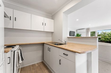 Photo of property in 2/64 Mckenzie Avenue, Arkles Bay, Whangaparaoa, 0932