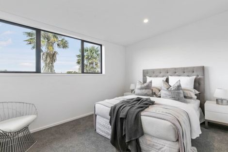 Photo of property in 14b Ropata Avenue, Point England, Auckland, 1072