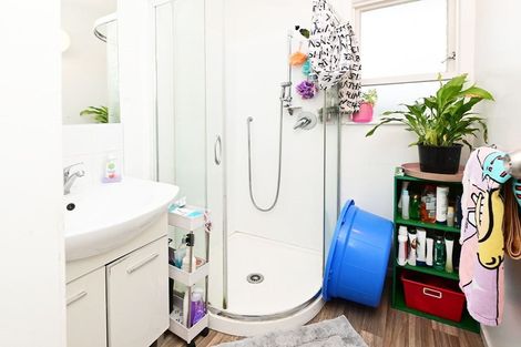 Photo of property in 7 Kairanga Street, Mangere East, Auckland, 2024