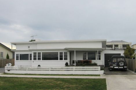 Photo of property in 11 Pukeko Place, Westshore, Napier, 4110